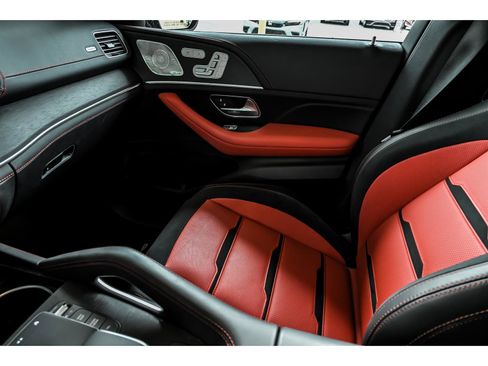Certified 2024 Mercedes-Benz GLE 53 AMG 4MATIC image 24