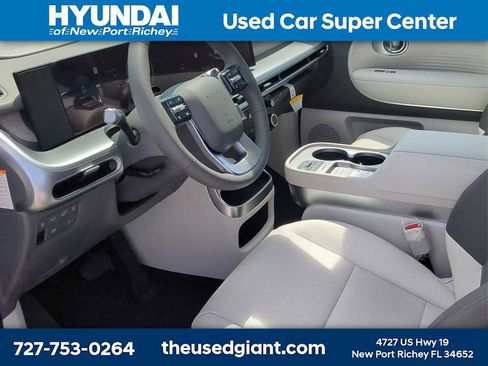 New 2026 Hyundai Ioniq 9 SEL image 15