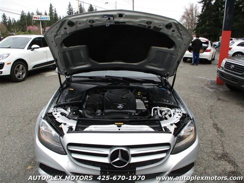 Used 2016 Mercedes-Benz C 300 4MATIC Sedan image 17