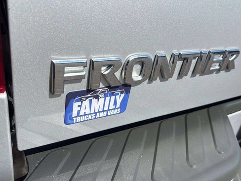 Used 2021 Nissan Frontier S AWD/4WD image 21