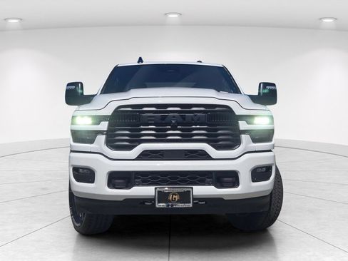 New 2026 RAM 2500 Big Horn AWD/4WD image 2
