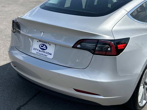 Used 2018 Tesla Model 3 Long Range AWD/4WD image 14