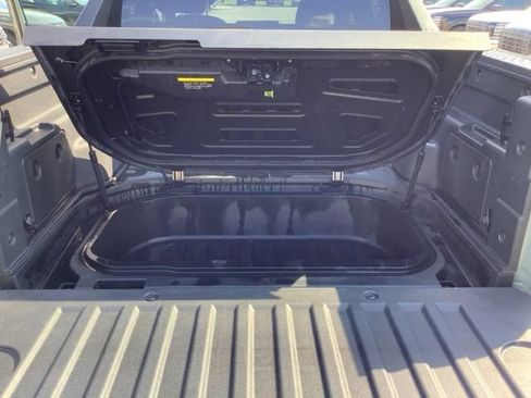 Certified 2025 Hyundai Santa Cruz SE AWD/4WD image 13