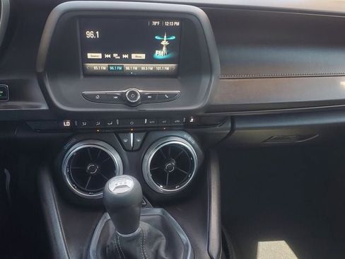 Used 2017 Chevrolet Camaro LT RWD image 20