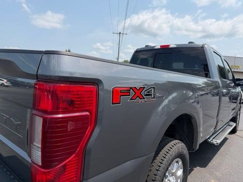 Used 2022 Ford F250 Lariat w/ Chrome Package AWD/4WD image 11