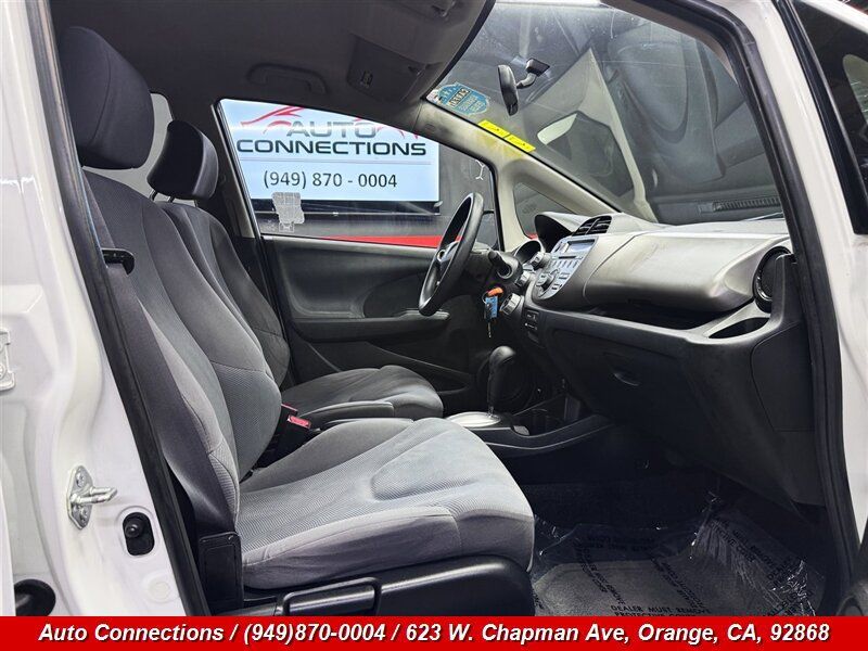 Used 2012 Honda Fit image 7