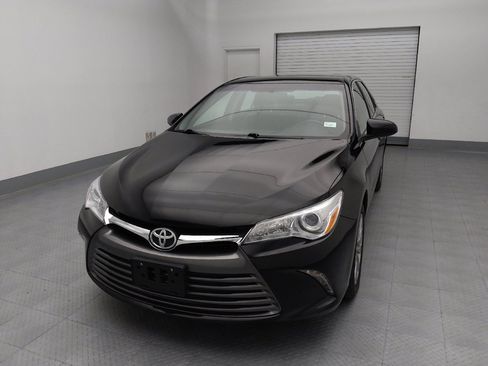 Used 2017 Toyota Camry XLE FWD image 15