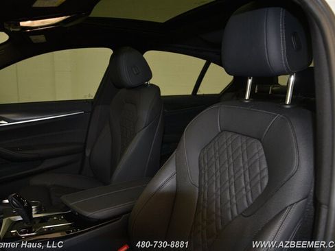 Used 2023 BMW 530e w/ M Sport Package RWD image 12