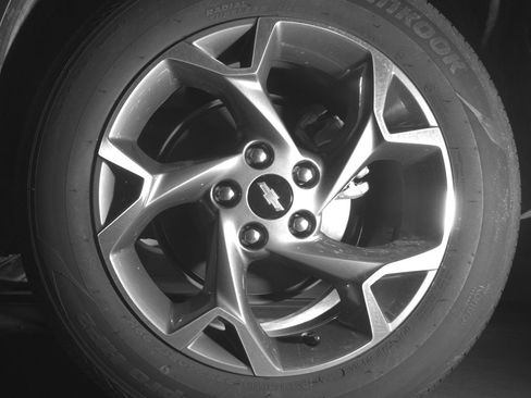 Used 2025 Chevrolet Trax LT image 14