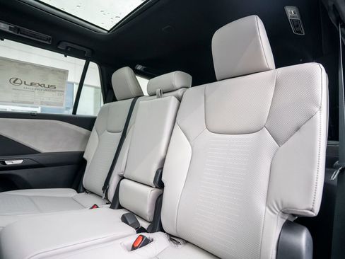 New 2026 Lexus TX 350 AWD image 38