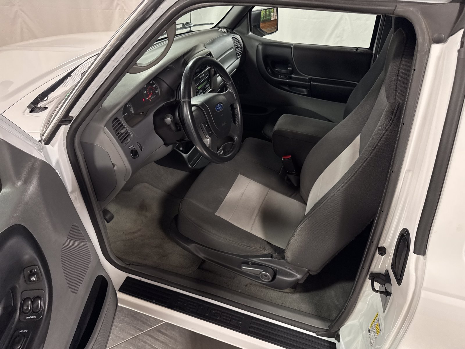Used 2006 Ford Ranger XLT RWD image 3
