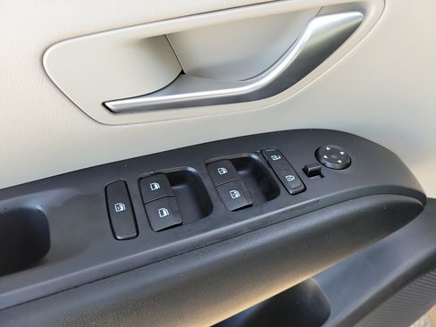 Used 2022 Hyundai Tucson SEL FWD image 12