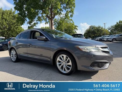 Used 2017 Acura ILX FWD image 1