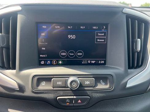 Used 2024 GMC Terrain SLE w/ Driver Convenience Package AWD/4WD image 29