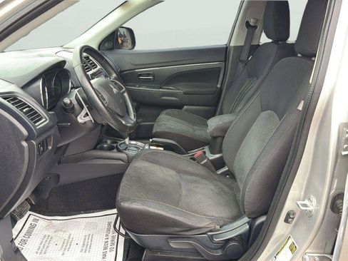 Used 2015 Mitsubishi Outlander Sport SE image 11