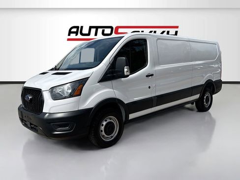 Used 2023 Ford Transit 250 Low Roof RWD image 3