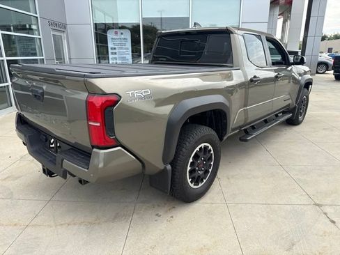 Used 2025 Toyota Tacoma TRD Off-Road w/ TRD Off Road Upgrade Package AWD/4WD image 7
