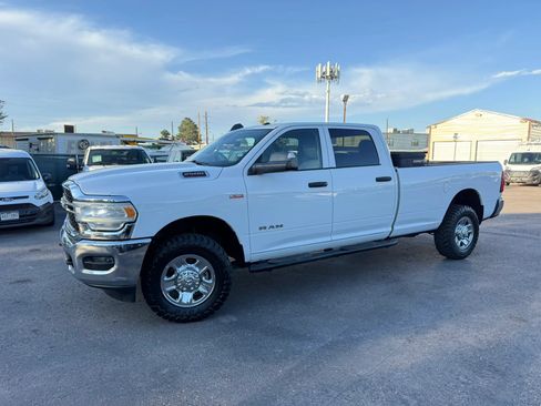 Used 2019 RAM 2500 Tradesman w/ Safety Group AWD/4WD image 4