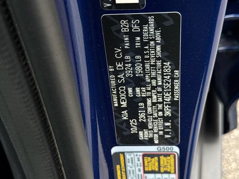 Certified 2025 Kia K4 FWD image 26
