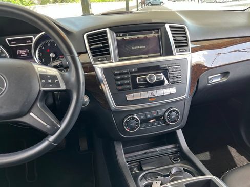 Used 2014 Mercedes-Benz ML 350 2WD image 18
