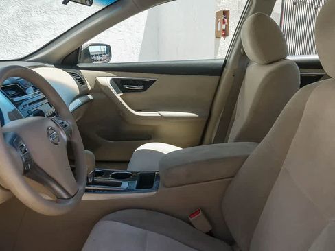 Used 2013 Nissan Altima 2.5 S FWD image 16