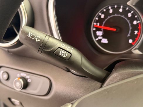 Used 2022 Chevrolet Blazer LT image 33