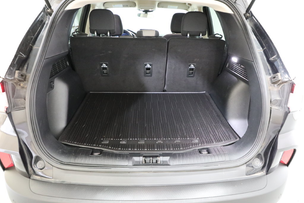 Used 2020 Ford Escape SE Sport AWD/4WD image 10