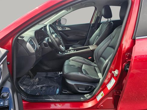 Used 2018 MAZDA MAZDA3 Touring FWD image 20