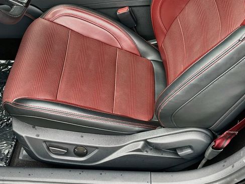 Used 2024 Ford Mustang GT Premium RWD image 19