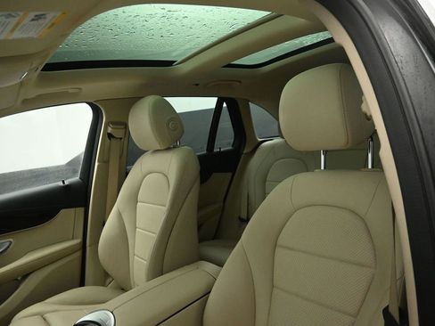 Used 2020 Mercedes-Benz GLC 300 4MATIC image 10