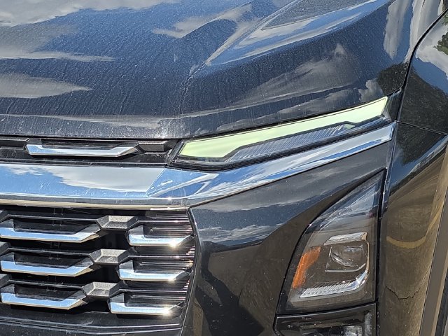 Used 2025 Chevrolet Equinox LT w/ Convenience Package II FWD image 9