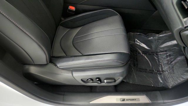 Used 2023 Lexus RX 500h F Sport w/ Cold Area Package AWD/4WD image 36