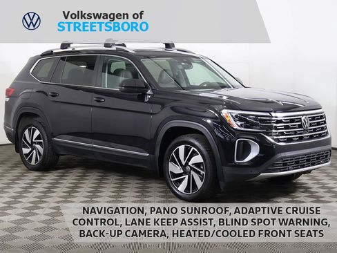 Used 2024 Volkswagen Atlas SEL AWD/4WD image 1