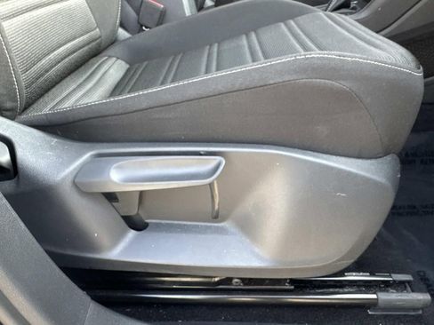 Used 2024 Volkswagen Tiguan S image 13