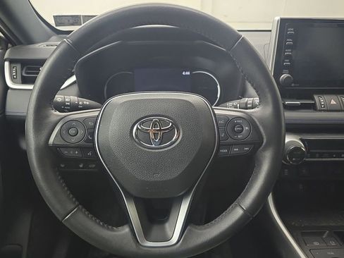 Used 2021 Toyota RAV4 XSE w/ XSE Grade Weather Package image 15