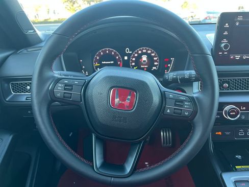 Certified 2025 Honda Civic Type R image 15
