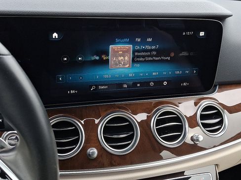 Certified 2023 Mercedes-Benz E 450 4MATIC Sedan image 18