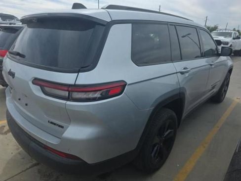 Used 2023 Jeep Grand Cherokee L Limited w/ Luxury Tech Group II image 6