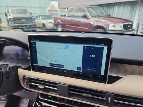 New 2026 Lincoln Corsair Premiere image 29