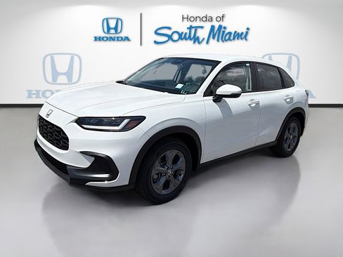 New 2027 Honda HR-V LX image 3