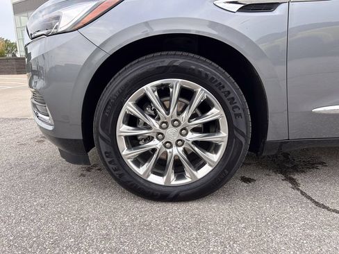 Used 2021 Buick Enclave Premium w/ Sun and Sites Package AWD/4WD image 41
