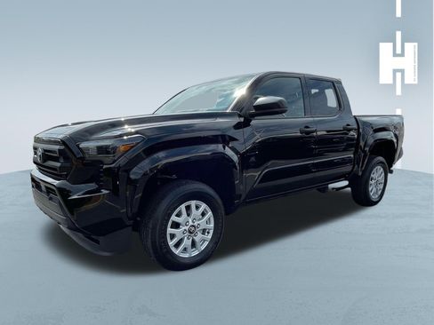Used 2024 Toyota Tacoma SR AWD/4WD image 3