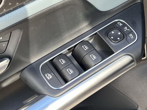 New 2026 Mercedes-Benz GLA 250 4MATIC image 13