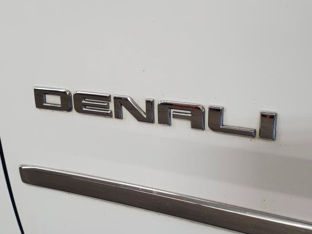 Used 2016 GMC Yukon Denali w/ Open Road Package AWD/4WD image 7