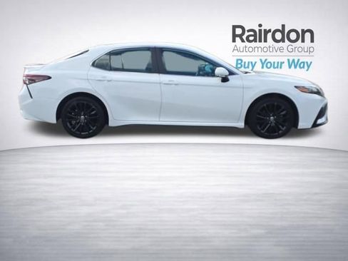 Used 2024 Toyota Camry SE FWD image 8