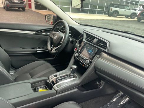 Used 2021 Honda Civic EX image 9