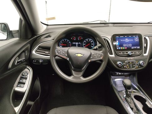 Used 2024 Chevrolet Malibu LT FWD image 22