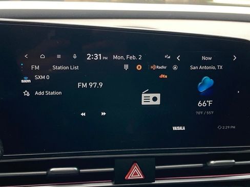 Used 2024 Hyundai Elantra SEL w/ Convenience Package image 22