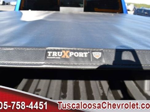 Used 2023 Chevrolet Silverado 1500 ZR2 w/ Technology Package image 10