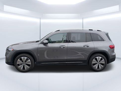 Used 2023 Mercedes-Benz EQB 250+ image 6